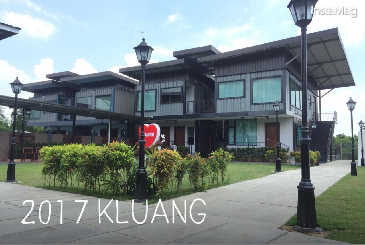 Kluang Container Swimming Pool Hotel Екстер'єр фото